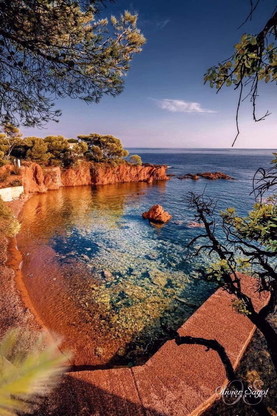 Petit Paradis Vue Mer- Plage Et Calanques A 3 Mn Saint-Raphaël Exteriör bild